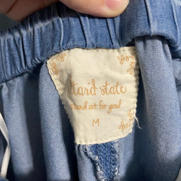 Altar’d State Off the Shoulder Chambray Top- M - Picture 2 of 4